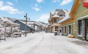 Blue Mtn Getaway In Historic Snowbridge Chalet